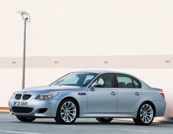 BMW M5 [Worldwide] (E60) '09.2004–03.2007