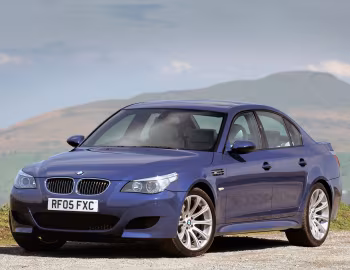BMW M5 [UK-spec] (E60) '03.2005–03.2007
