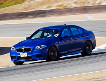 2013 BMW M5 [North America] (F10) '03.2012–07.2013