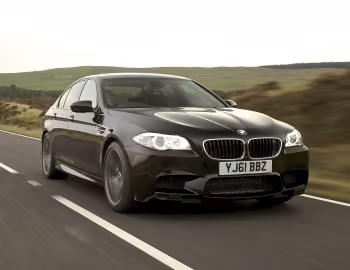 BMW M5 [UK-spec] (F10) '2011–13