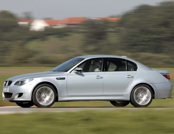 BMW M5 [Worldwide] (E60) '09.2004–03.2007