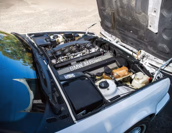 Пад капотам BMW M5 [Australia] (E34) '1989–91