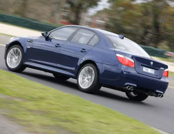 BMW M5 [Australia] (E60) '03.2005–03.2007