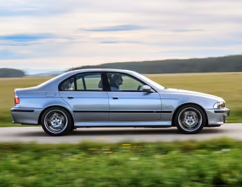 BMW M5 [Worldwide] (E39) '09.2000–06.2003