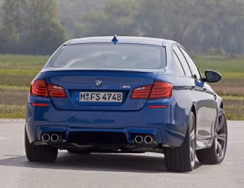 BMW M5 [Worldwide] (F10) '09.2011–13