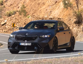 BMW M5 [Australia] (G90) '2024–pr.