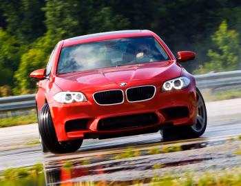 2013 BMW M5 [North America] (F10) '03.2012–07.2013