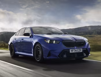 BMW M5 [UK-spec] (G90) '2024–pr.