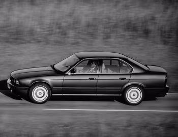 BMW M5 [Worldwide] (E34) '07.1988–04.1992