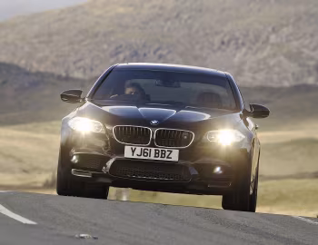 BMW M5 [UK-spec] (F10) '2011–13