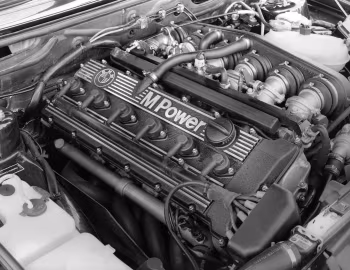 Under The Hood BMW M5 [Worldwide] (E28) '10.1984–09.1987