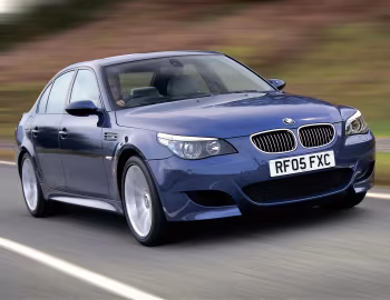 BMW M5 [UK-spec] (E60) '03.2005–03.2007