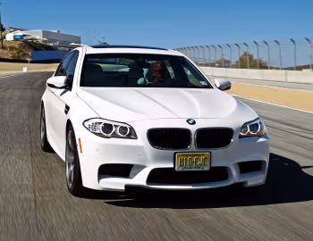 2013 BMW M5 [North America] (F10) '03.2012–07.2013