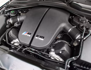 Пад капотам BMW M5 [Worldwide] (E60) '03.2007–12.2009