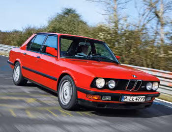 BMW M5 [Worldwide] (E28) '10.1984–09.1987