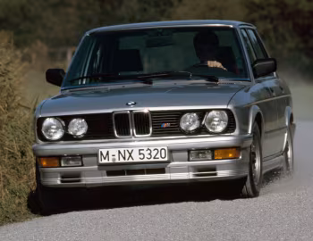BMW M535i [EU-spec] (E28) '03.1985–05.1988