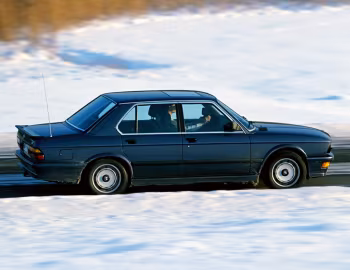 BMW M535i [EU-spec] (E28) '03.1985–05.1988