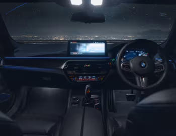 Panel frontal BMW M550i xDrive [UK-spec] (G30) '2020–23