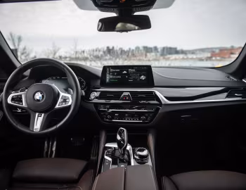 Panel frontal 2018–20 BMW M550i xDrive Sedan [North America] (G30) '2017–20