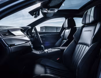 Intérieur BMW M5 "30 Jahre" [UK-spec] (F10) '06–11.2014