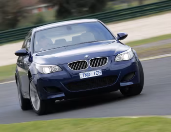 BMW M5 [Australia] (E60) '03.2005–03.2007