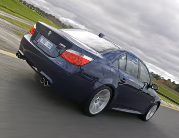 BMW M5 [Australia] (E60) '03.2005–03.2007