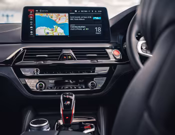 Interior BMW M5 Competition [UK-spec] (F90) '2020–24