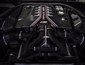 Bajo el capó BMW M5 CS [Worldwide] (F90) '2021–24