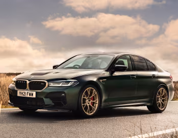 BMW M5 CS [UK-spec] (F90) '2021–24