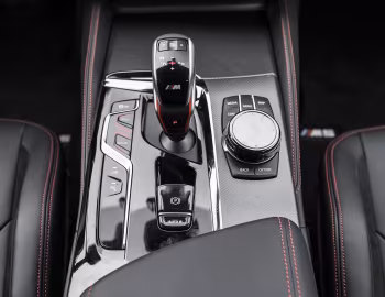 Interior 2022–24 BMW M5 CS [North America] (F90) '2021–24