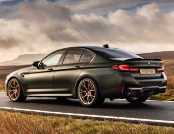 BMW M5 CS [UK-spec] (F90) '2021–24