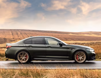 BMW M5 CS [UK-spec] (F90) '2021–24