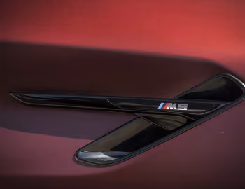 2018–19 BMW M5 "First Edition" [North America] (F90) '2018