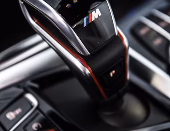 内饰 2018–19 BMW M5 "First Edition" [North America] (F90) '2018