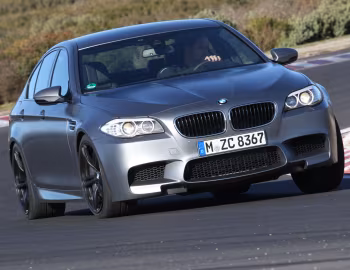 BMW M5 Individual (F10) '10.2011–13