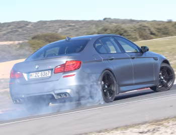 BMW M5 Individual (F10) '10.2011–13