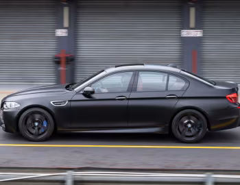 BMW M5 "Nighthawk" [Australia] (F10) '2015