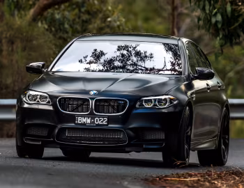 BMW M5 "Nighthawk" [Australia] (F10) '2015