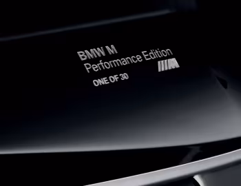 BMW M5 "Performance Edition" [UK-spec] (F10) '2012