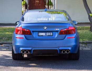 BMW M5 "Pure Edition" [Australia] (F10) '2015