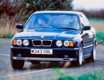 BMW M5 Sedan [RHD] (E34) '1994–06.1995