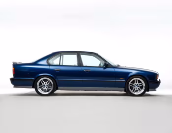 BMW M5 Sedan [RHD] (E34) '1994–06.1995