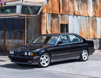 1993 BMW M5 Sedan [North America] (E34) '09.1992–04.1993