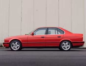 1993 BMW M5 Sedan [North America] (E34) '09.1992–04.1993