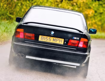 BMW M5 Sedan [UK-spec] (E34) '12.1991–05.1994