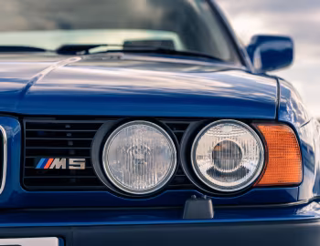 BMW M5 Sedan [UK-spec] (E34) '12.1991–05.1994