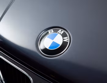 Лагатып BMW M5 Sedan [UK-spec] (E34) '12.1991–05.1994
