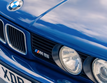 BMW M5 Sedan [UK-spec] (E34) '12.1991–05.1994