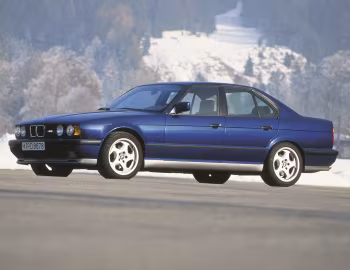 BMW M5 Sedan [Worldwide] (E34) '12.1991–05.1994