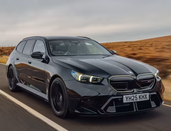 BMW M5 Touring [UK-spec] (G99) '2025–pr.